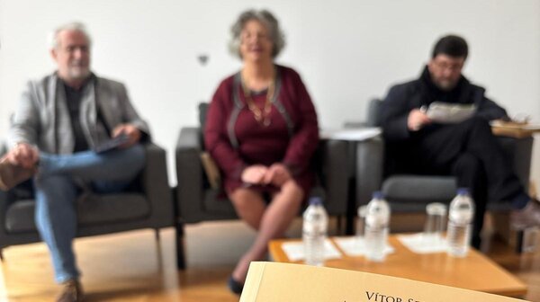 Camões, Altos Cumes, Scabelicastro e Correlatos