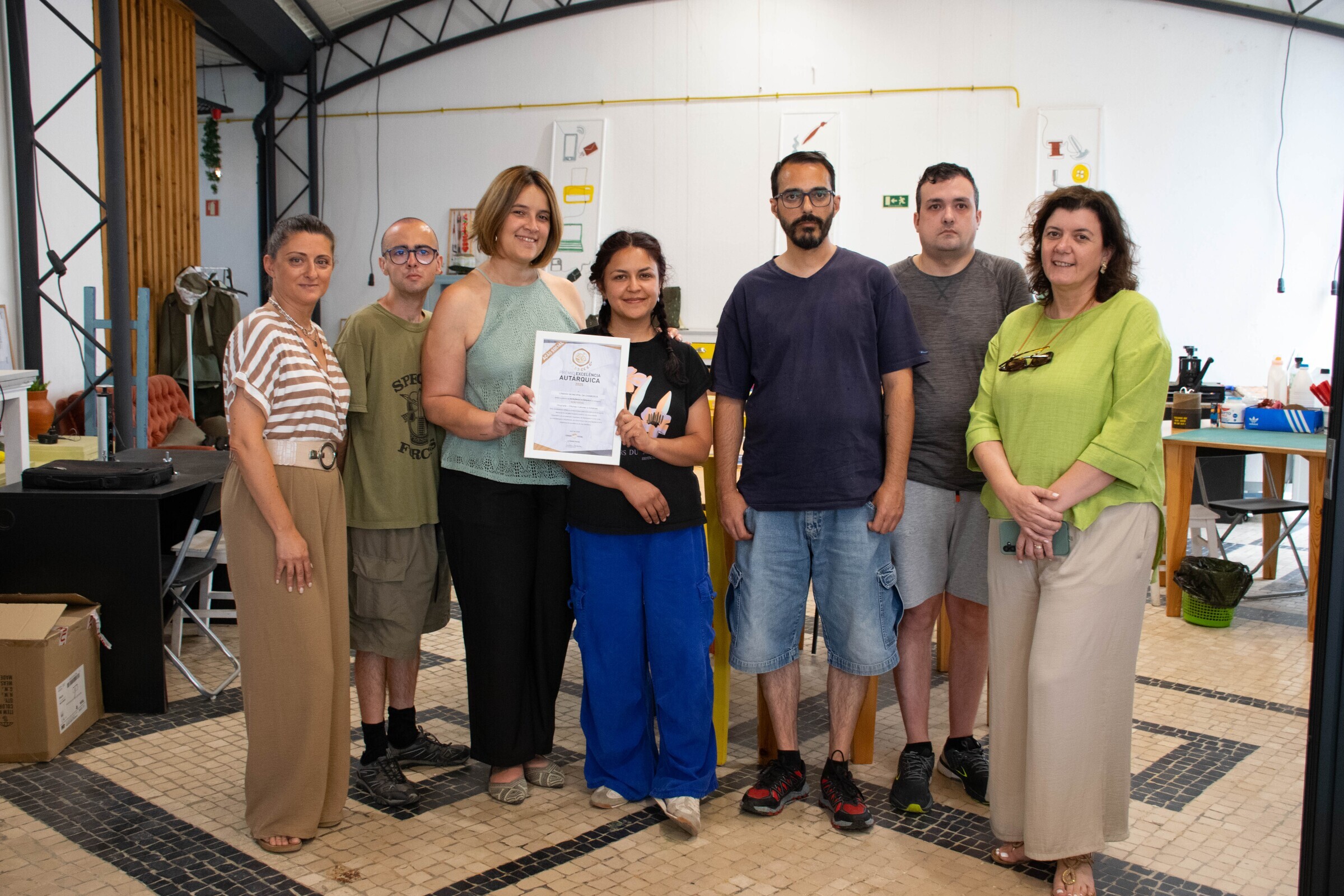 Chamusca recebe Galardão “Excelência Autárquica 2025” na categoria Ação Social com projeto Ocup’arte