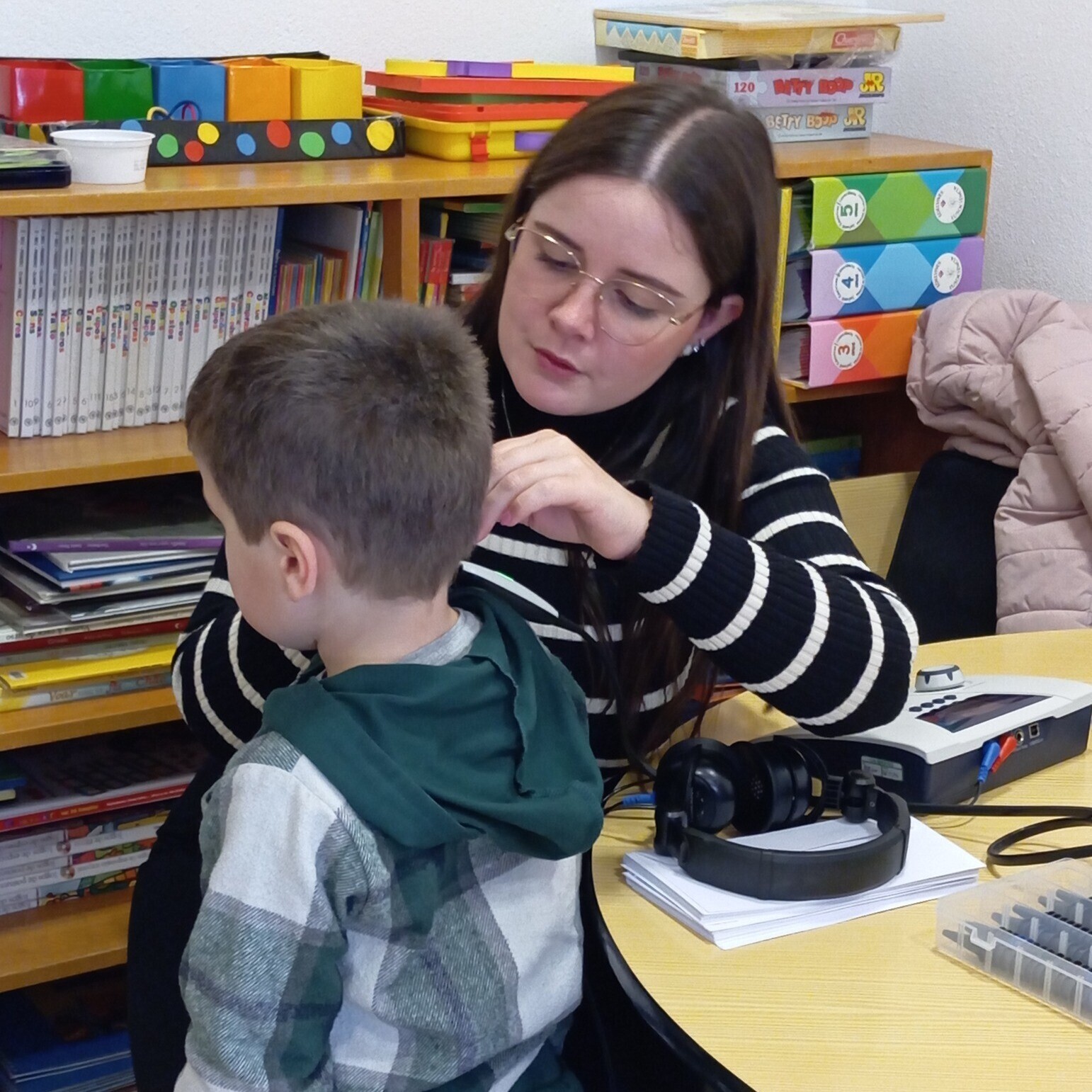 Rastreios de Correção de Problemas de Acuidade Auditiva